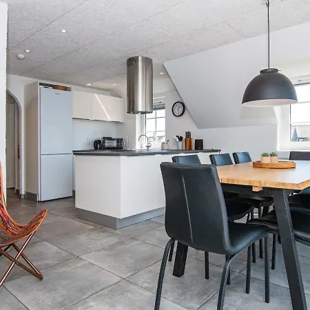 Holiday Xi בית נופש רינגקובינג